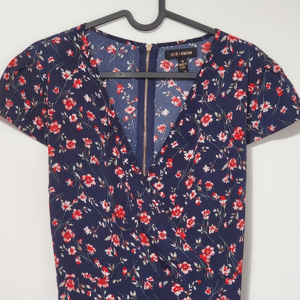 QED London Women's Navy Floral Dress Size 16